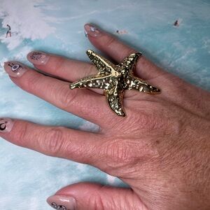 Gold Starfish Ring